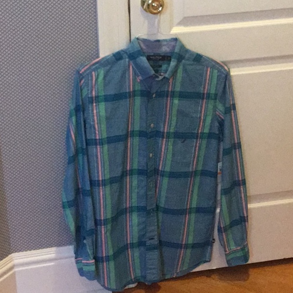 Nautica size small class fit!!!